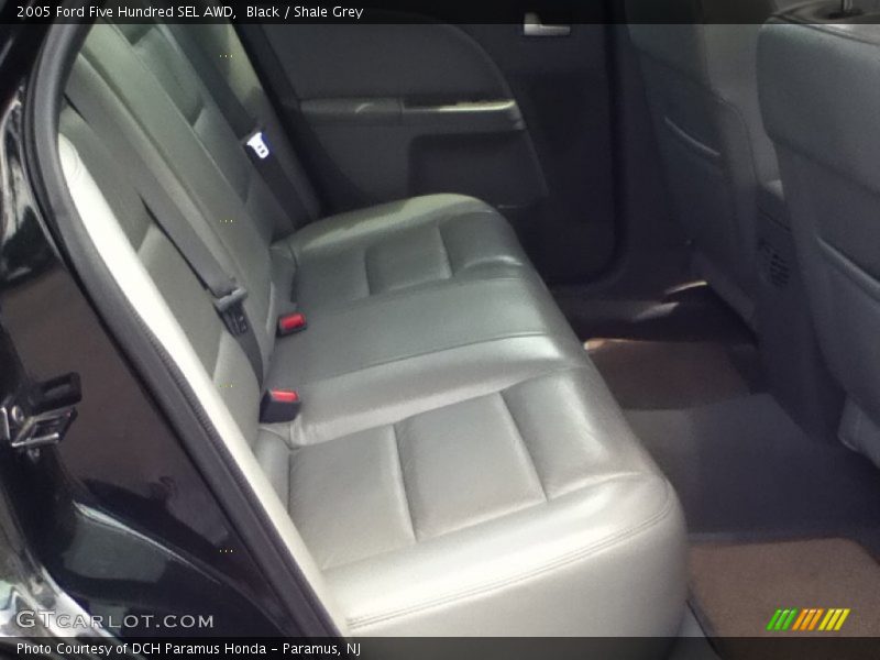 Black / Shale Grey 2005 Ford Five Hundred SEL AWD