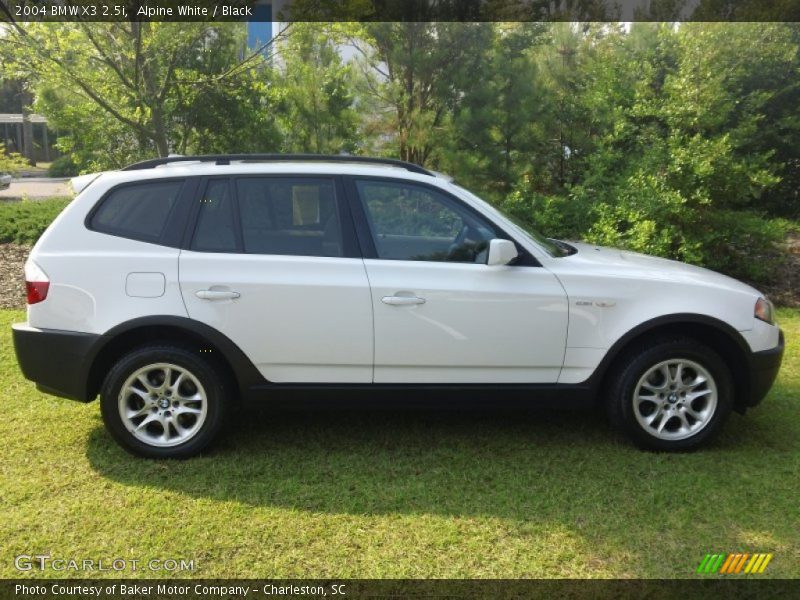 Alpine White / Black 2004 BMW X3 2.5i
