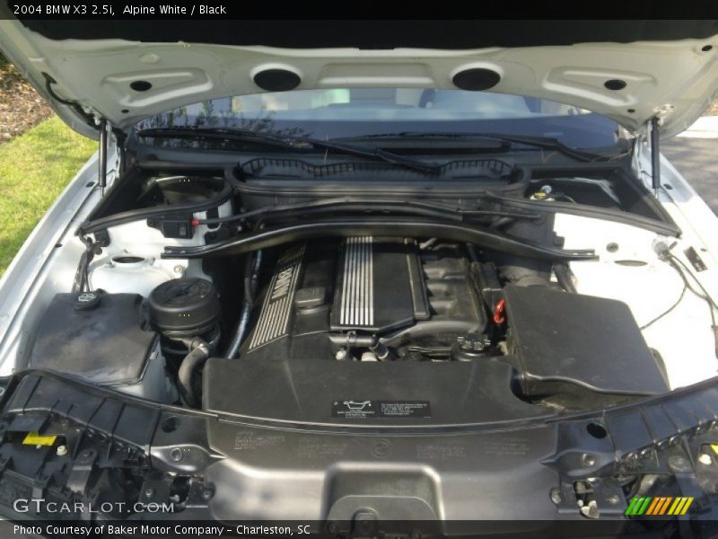 Alpine White / Black 2004 BMW X3 2.5i