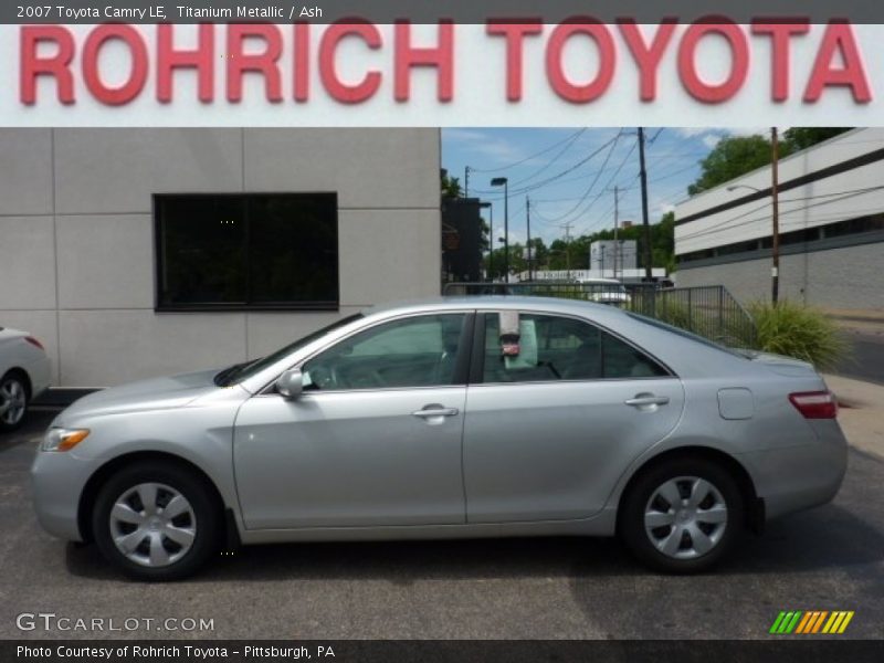 Titanium Metallic / Ash 2007 Toyota Camry LE