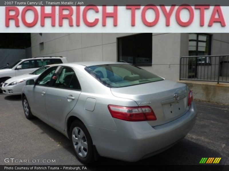 Titanium Metallic / Ash 2007 Toyota Camry LE