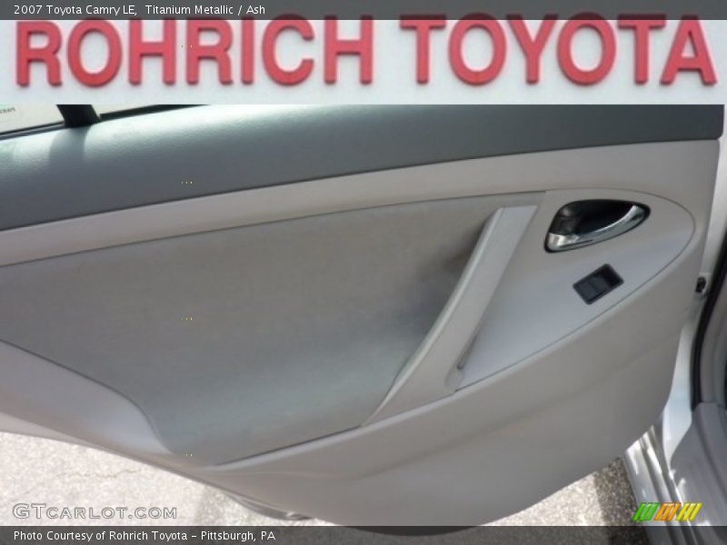Titanium Metallic / Ash 2007 Toyota Camry LE