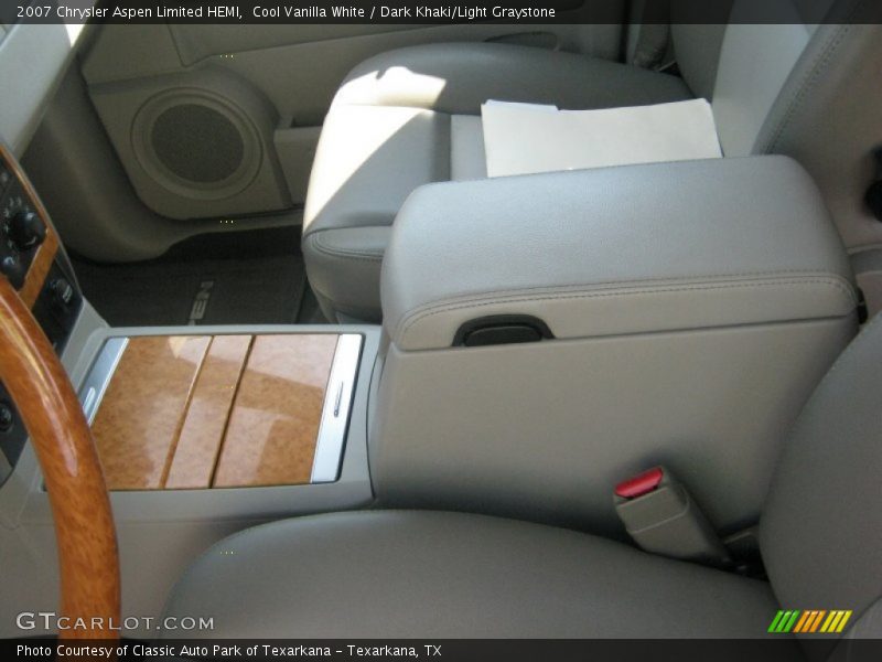 Cool Vanilla White / Dark Khaki/Light Graystone 2007 Chrysler Aspen Limited HEMI