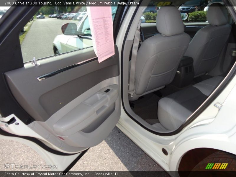  2008 300 Touring Medium Pebble Beige/Cream Interior