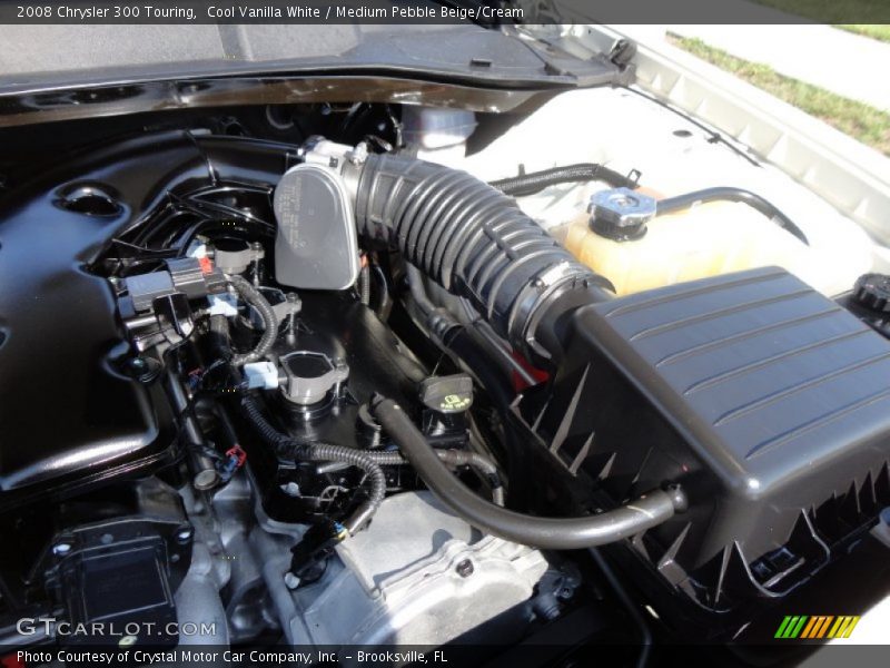Cool Vanilla White / Medium Pebble Beige/Cream 2008 Chrysler 300 Touring