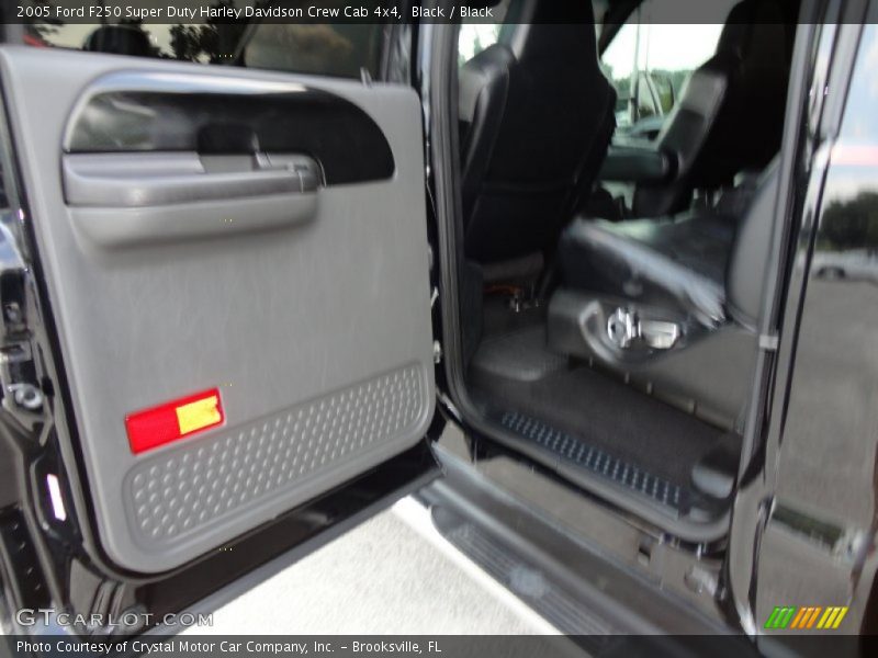 Black / Black 2005 Ford F250 Super Duty Harley Davidson Crew Cab 4x4