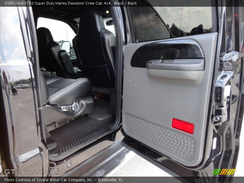 Black / Black 2005 Ford F250 Super Duty Harley Davidson Crew Cab 4x4
