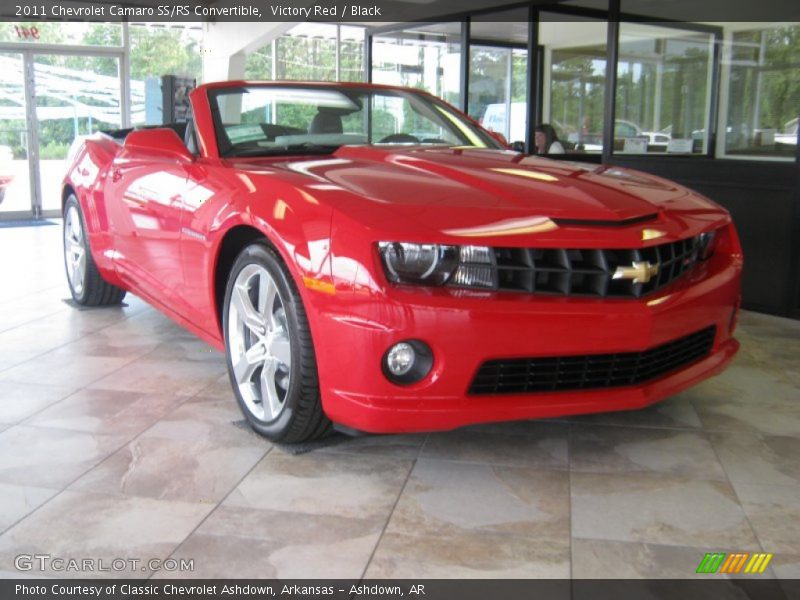 Front 3/4 View of 2011 Camaro SS/RS Convertible