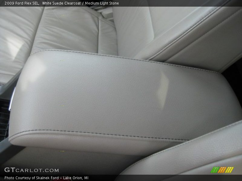 White Suede Clearcoat / Medium Light Stone 2009 Ford Flex SEL