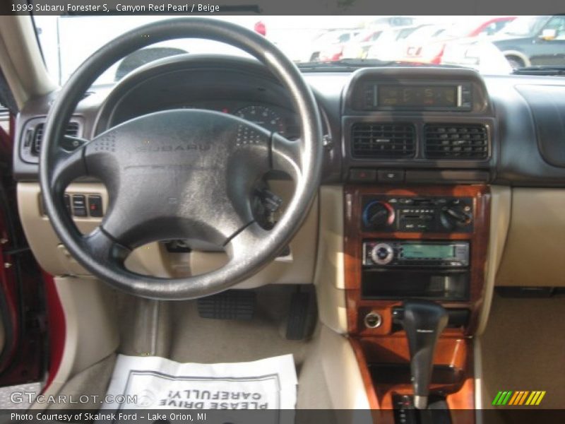 Canyon Red Pearl / Beige 1999 Subaru Forester S