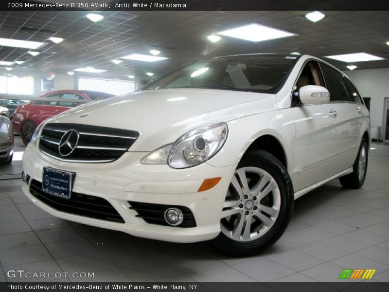 Arctic White / Macadamia 2009 Mercedes-Benz R 350 4Matic
