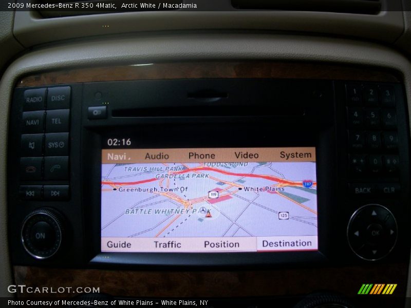 Arctic White / Macadamia 2009 Mercedes-Benz R 350 4Matic