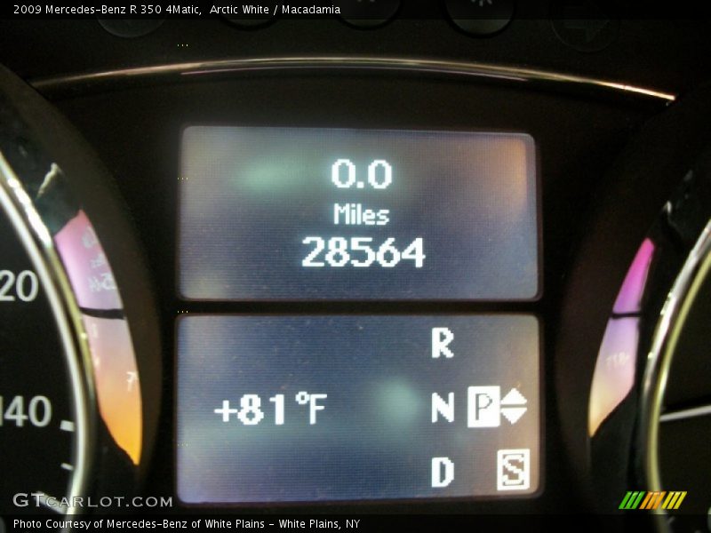 Arctic White / Macadamia 2009 Mercedes-Benz R 350 4Matic