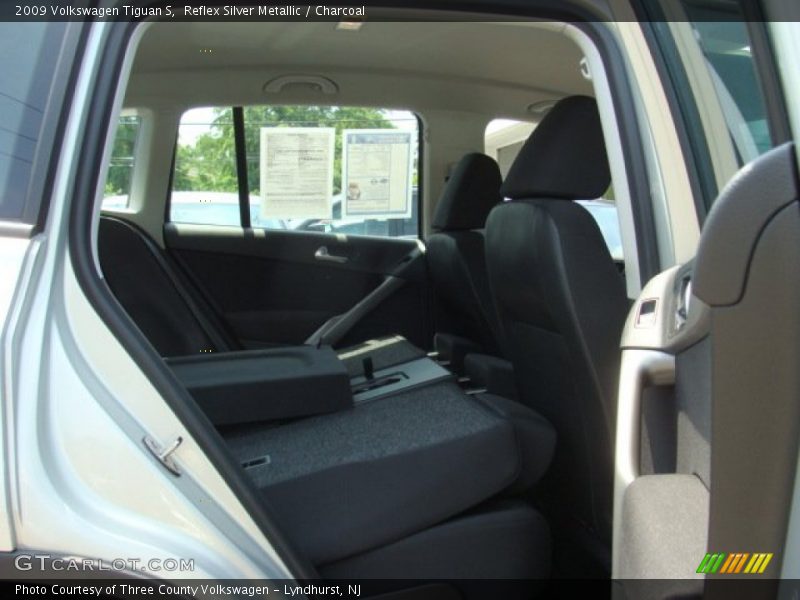 Reflex Silver Metallic / Charcoal 2009 Volkswagen Tiguan S