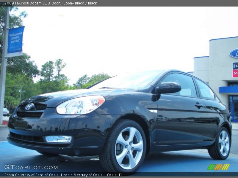 Ebony Black / Black 2009 Hyundai Accent SE 3 Door