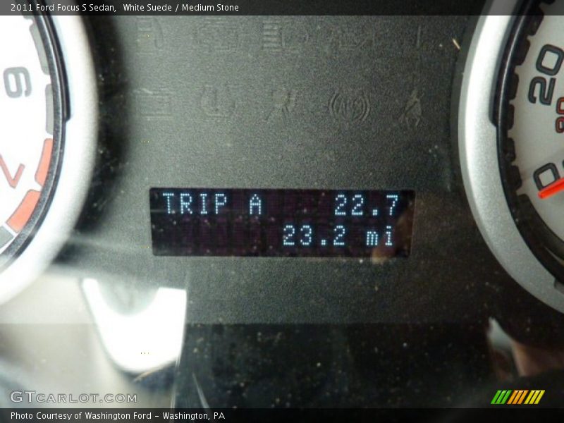 White Suede / Medium Stone 2011 Ford Focus S Sedan