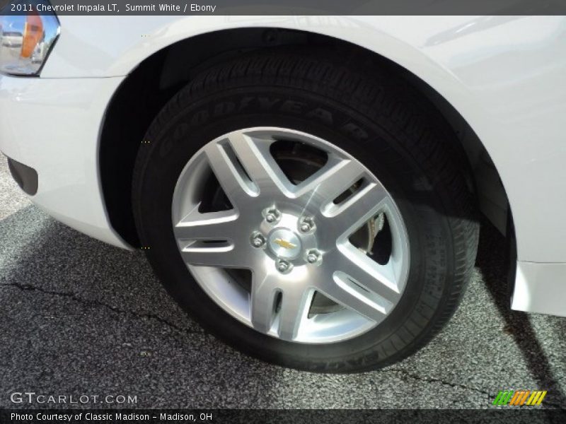 Summit White / Ebony 2011 Chevrolet Impala LT