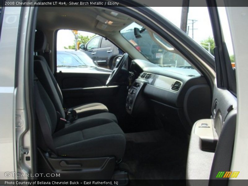 Silver Birch Metallic / Ebony 2008 Chevrolet Avalanche LT 4x4