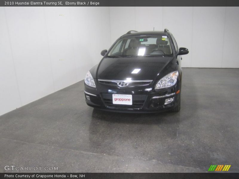 Ebony Black / Beige 2010 Hyundai Elantra Touring SE