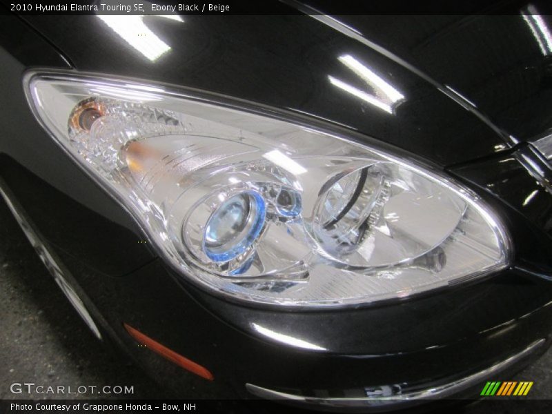 Ebony Black / Beige 2010 Hyundai Elantra Touring SE