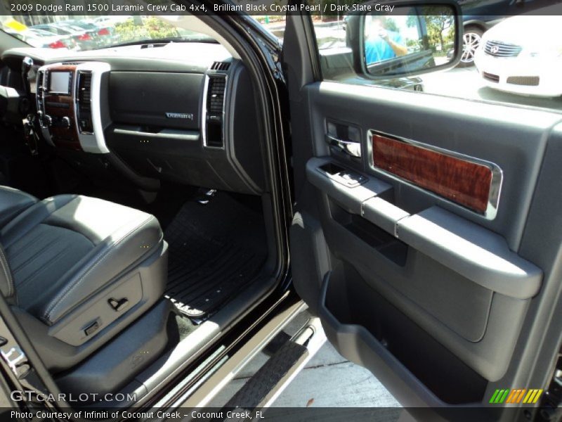 Brilliant Black Crystal Pearl / Dark Slate Gray 2009 Dodge Ram 1500 Laramie Crew Cab 4x4