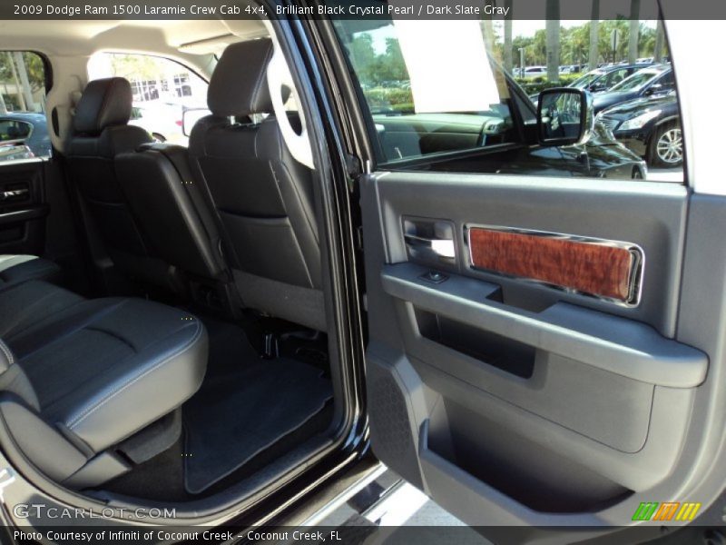 Brilliant Black Crystal Pearl / Dark Slate Gray 2009 Dodge Ram 1500 Laramie Crew Cab 4x4