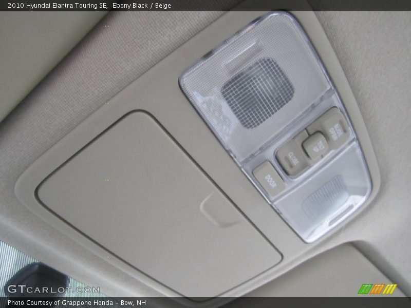 Ebony Black / Beige 2010 Hyundai Elantra Touring SE