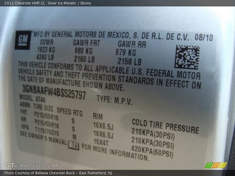 Silver Ice Metallic / Ebony 2011 Chevrolet HHR LS