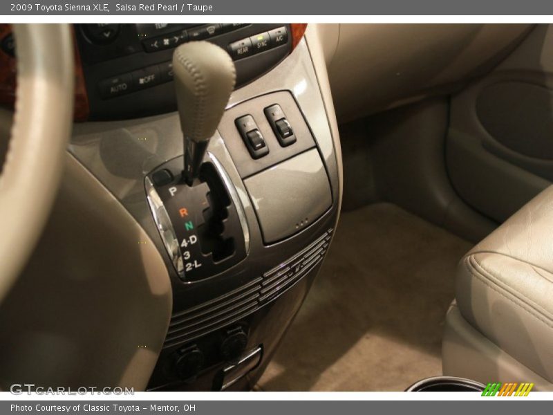  2009 Sienna XLE 5 Speed ECT-i Automatic Shifter