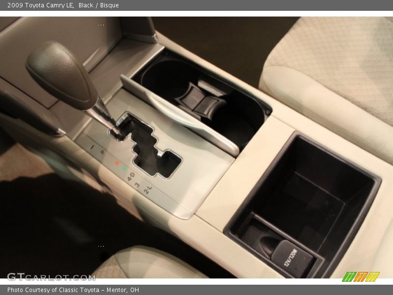 Black / Bisque 2009 Toyota Camry LE