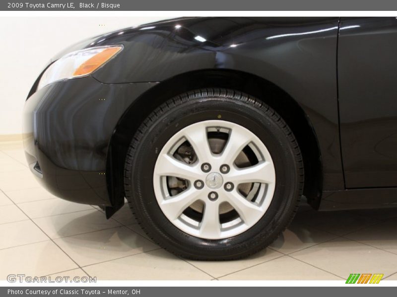 Black / Bisque 2009 Toyota Camry LE