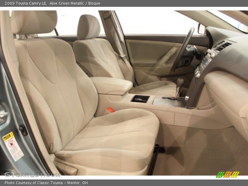 Aloe Green Metallic / Bisque 2009 Toyota Camry LE
