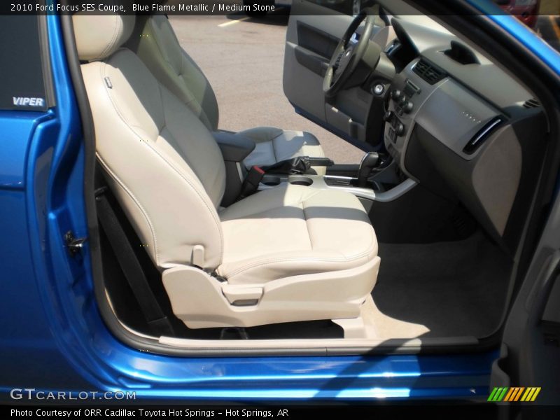  2010 Focus SES Coupe Medium Stone Interior