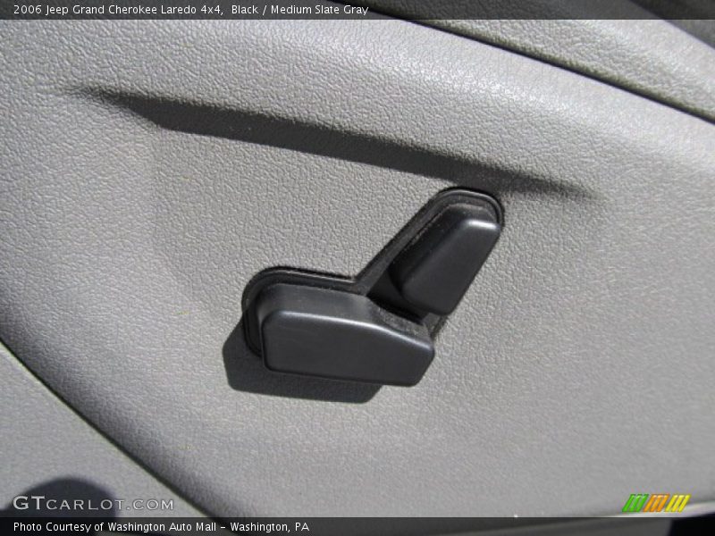 Black / Medium Slate Gray 2006 Jeep Grand Cherokee Laredo 4x4