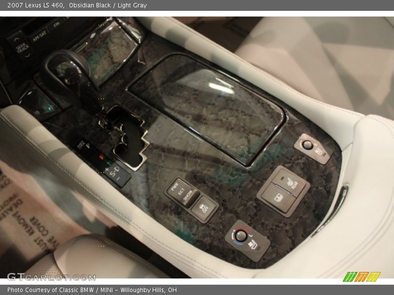 Obsidian Black / Light Gray 2007 Lexus LS 460
