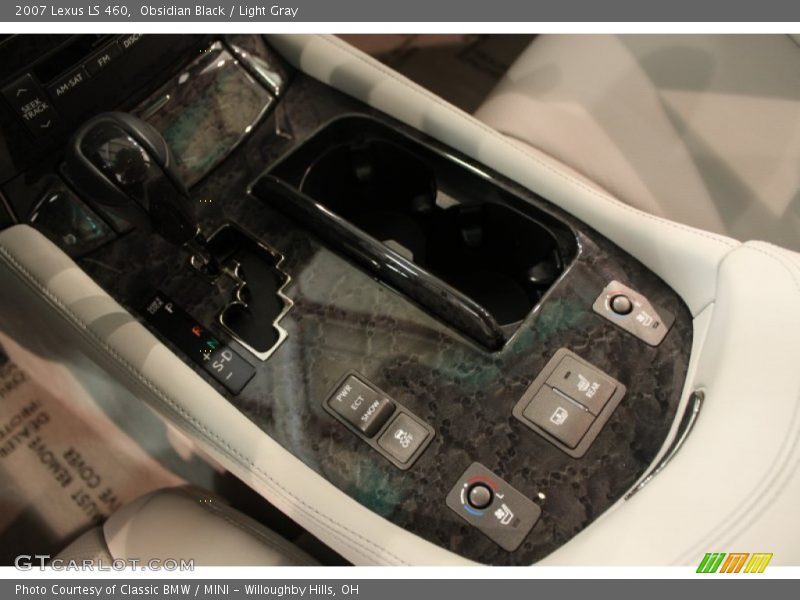 Obsidian Black / Light Gray 2007 Lexus LS 460