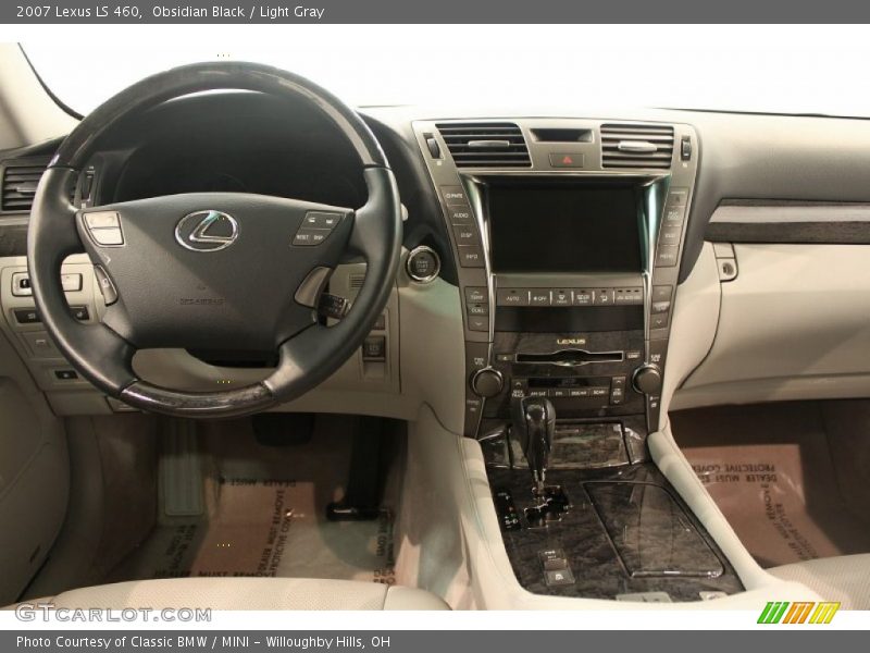 Obsidian Black / Light Gray 2007 Lexus LS 460