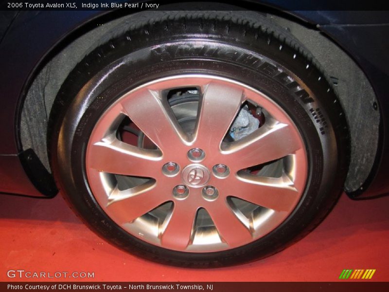 Indigo Ink Blue Pearl / Ivory 2006 Toyota Avalon XLS