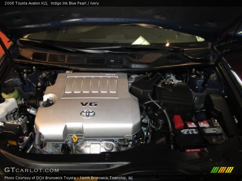 Indigo Ink Blue Pearl / Ivory 2006 Toyota Avalon XLS