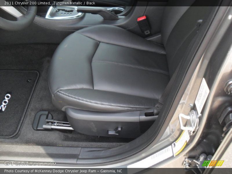  2011 200 Limited Black Interior
