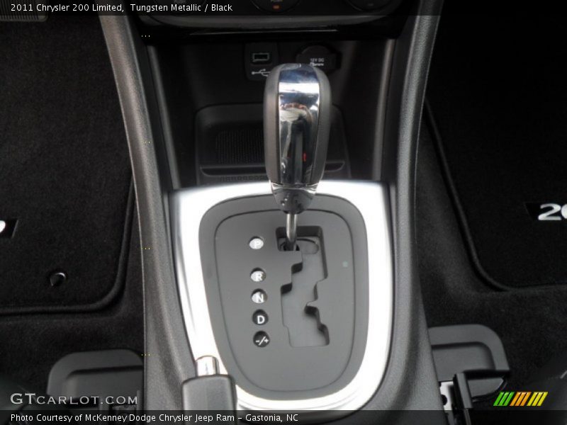  2011 200 Limited 6 Speed AutoStick Automatic Shifter