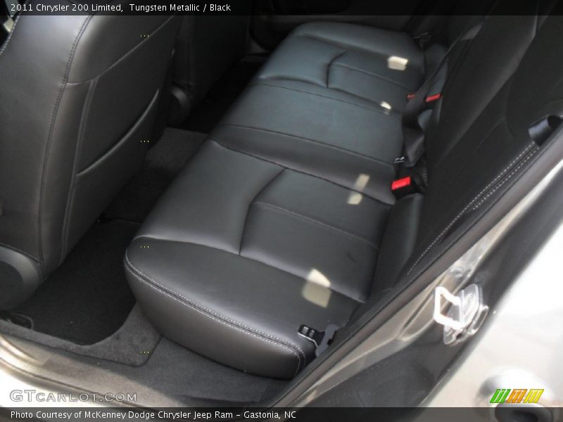 Tungsten Metallic / Black 2011 Chrysler 200 Limited