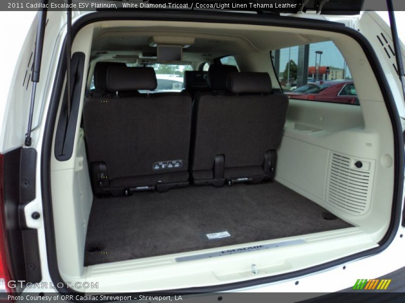  2011 Escalade ESV Platinum Trunk