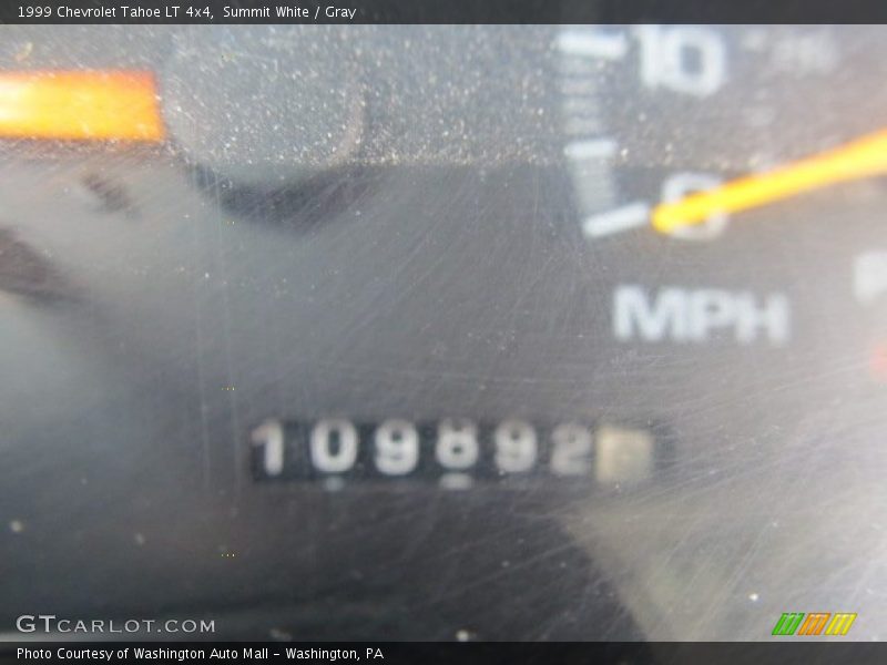 Summit White / Gray 1999 Chevrolet Tahoe LT 4x4