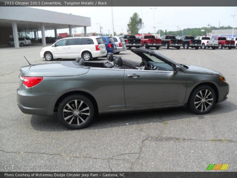 Tungsten Metallic / Black 2011 Chrysler 200 S Convertible