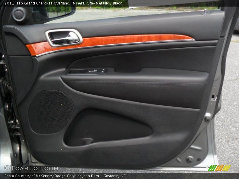 Mineral Gray Metallic / Black 2011 Jeep Grand Cherokee Overland
