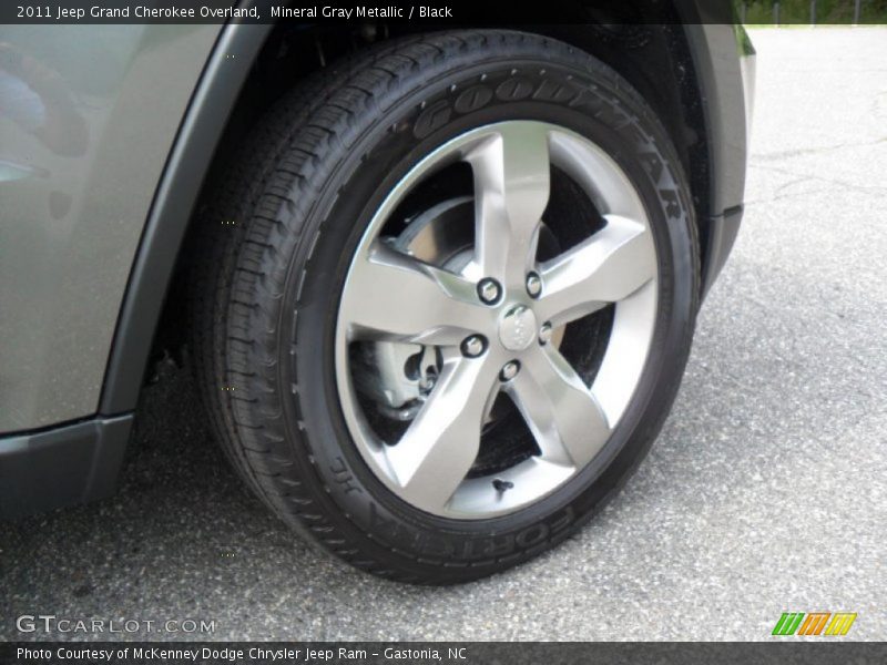 Mineral Gray Metallic / Black 2011 Jeep Grand Cherokee Overland