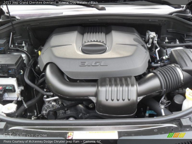 Mineral Gray Metallic / Black 2011 Jeep Grand Cherokee Overland