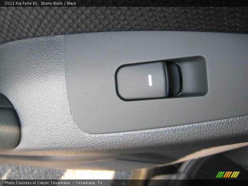 Ebony Black / Black 2011 Kia Forte EX