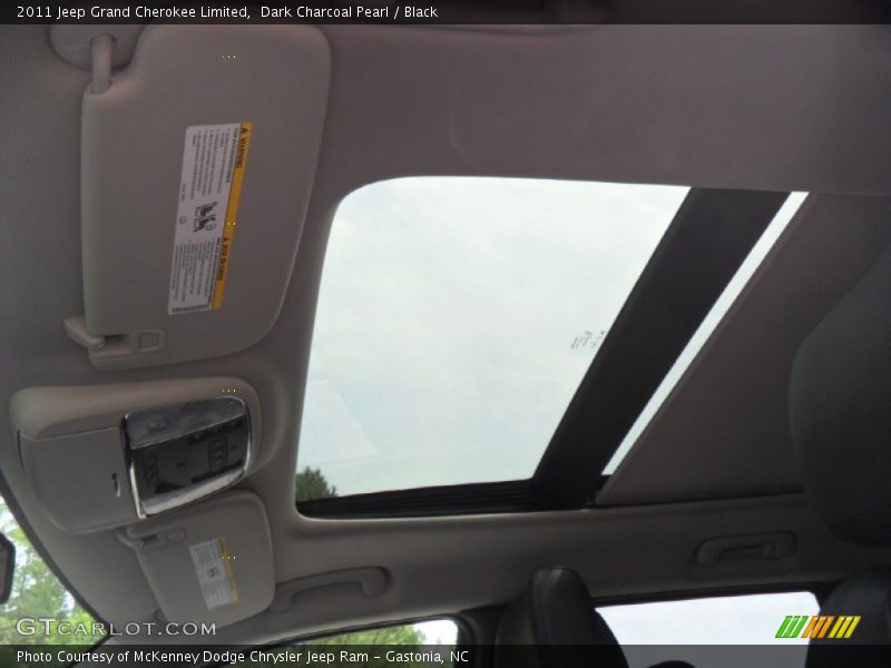 Dark Charcoal Pearl / Black 2011 Jeep Grand Cherokee Limited